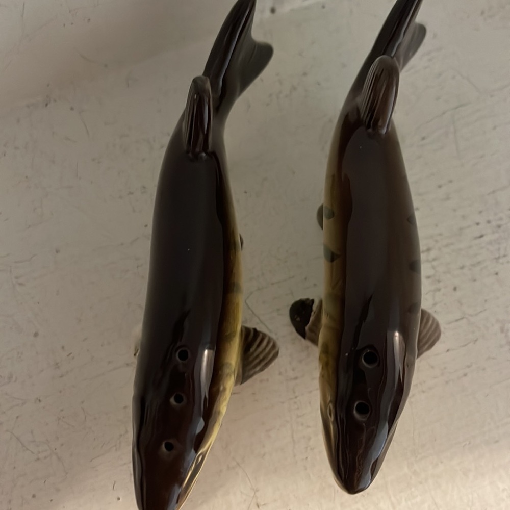 Fish salt & pepper shakers - Picture 6 of 6